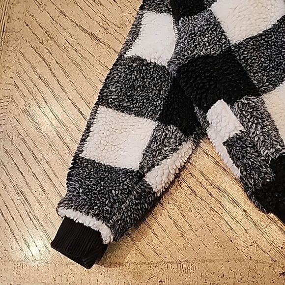 Polo Ralph Lauren black and white checkered hooded jacket size 4T - Picture 3 of 11